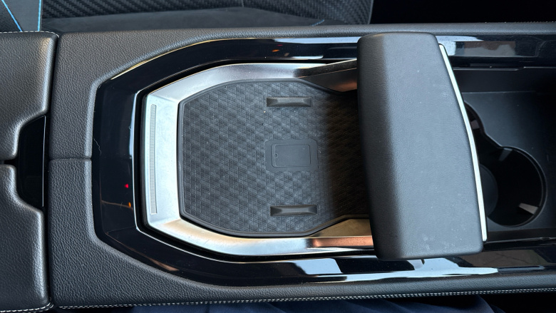 Renault Austral E-Tech FHEV Iconic Esprit Alpine 5dr Auto 4C Hybrid Estate